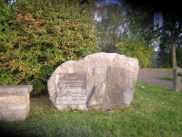 st�le comm�morative